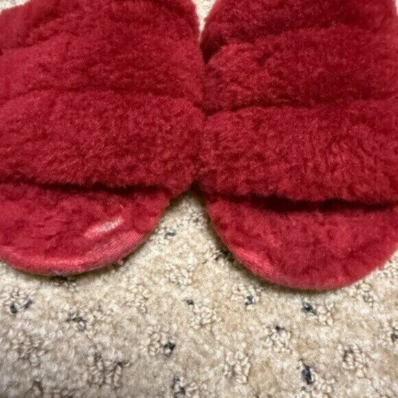 UGG Toddler size 11 red Fluff Yeah Slide slippers 1098579T - Picture 5 of 5